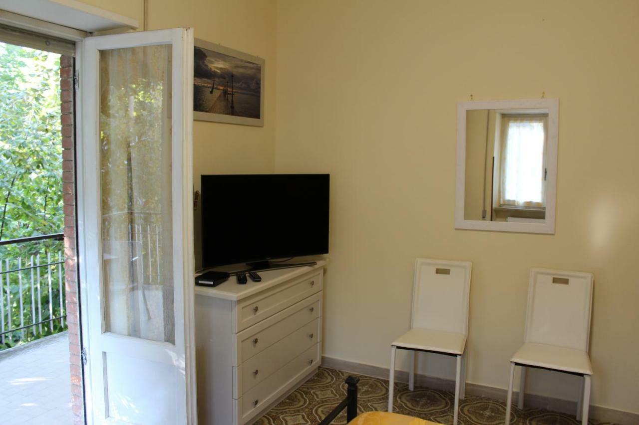 Bed and Breakfast Residenzadelia à Ronciglione  Extérieur photo